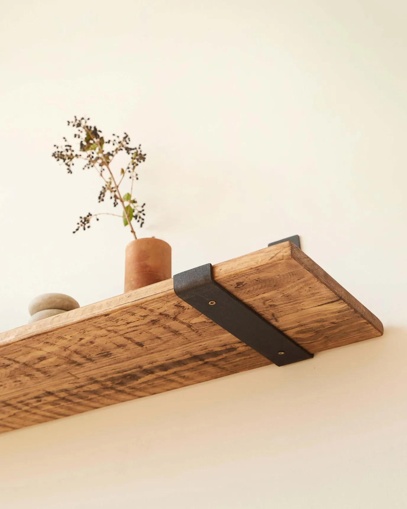 Hannun Estantería Wodo madera recuperada